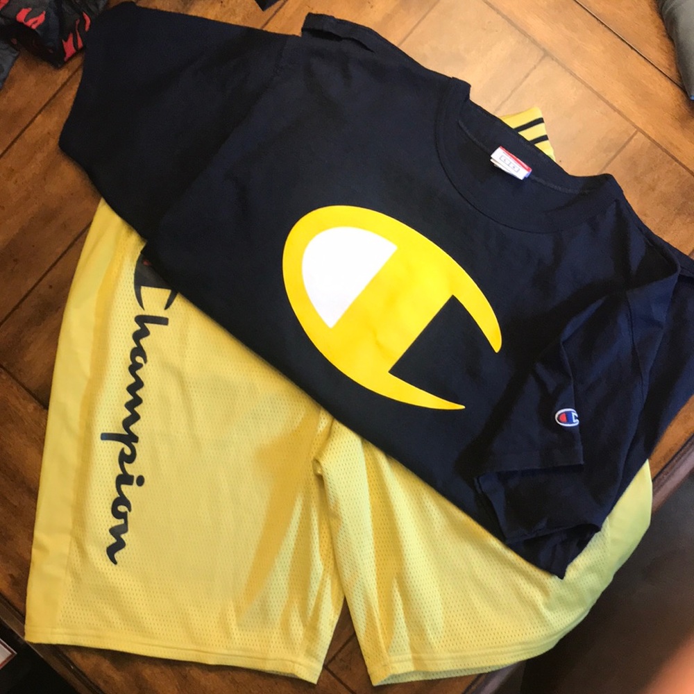Champion Outfit